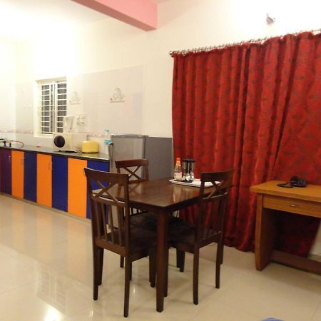 Premium Serviced Apartments Bangalore Esterno foto