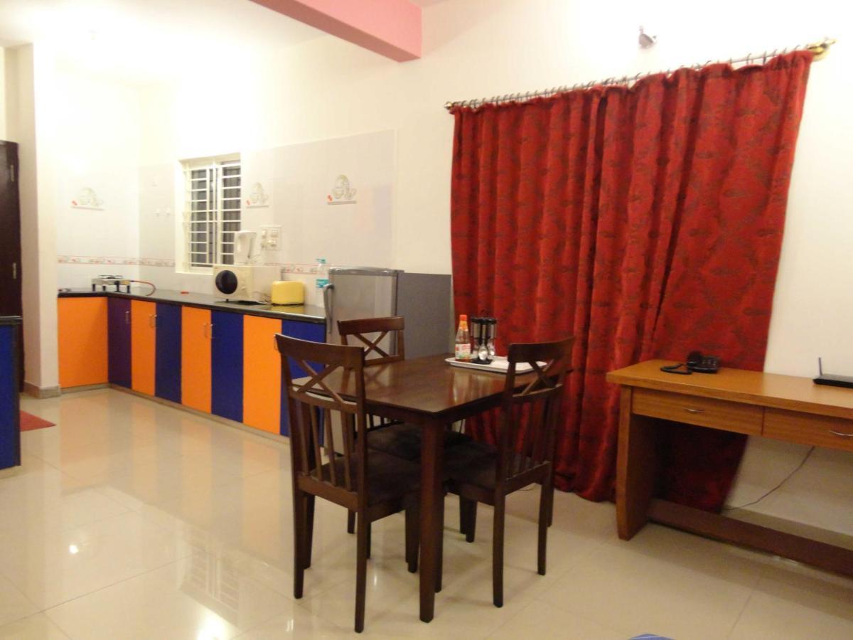 Premium Serviced Apartments Bangalore Esterno foto
