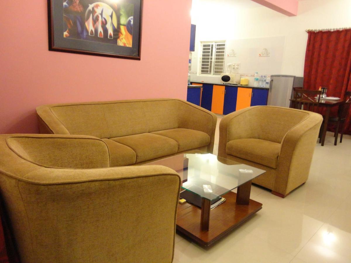 Premium Serviced Apartments Bangalore Esterno foto